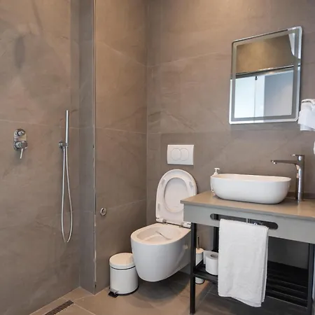 מלון Elba Premium 4*