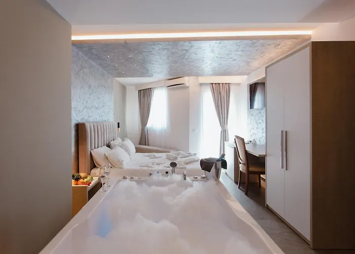 Hotel Elba Premium 4*